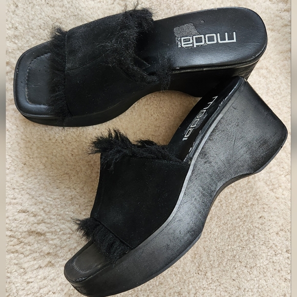 Moda Spana Shoes - Vintage Y2K 90s Faux Fur Platform Mule Wedge BRatz Dollz Kill 8